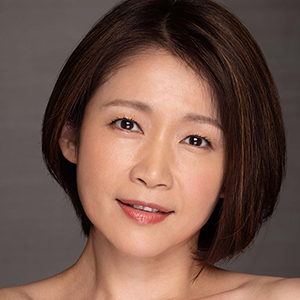 友田真希