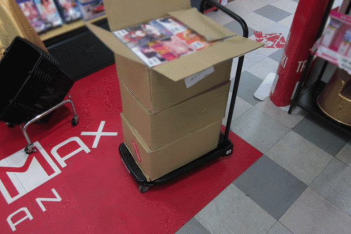 「東京」のお客様より、成人コミック133点買取させて頂きました。